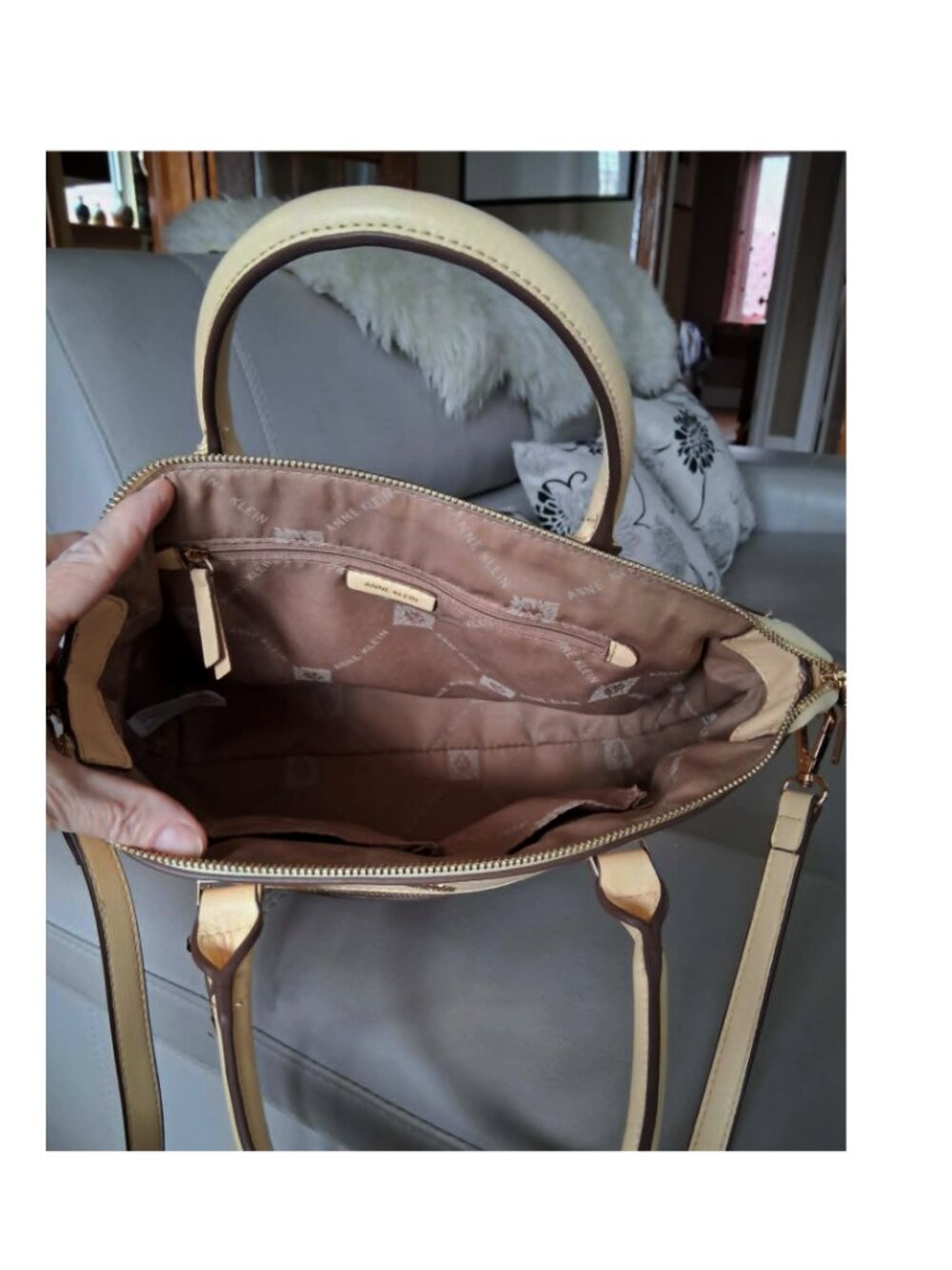 Anne Klein Dome Satchel Purse - Picture 3 of 4